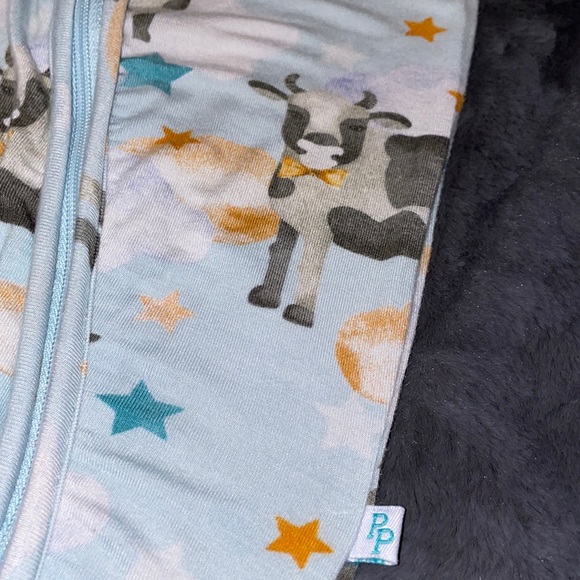 Newborn (fit 0-3) Posh Peanut Tex Cow Jumped Over Moon Zipper Footie - Picture 4 of 12
